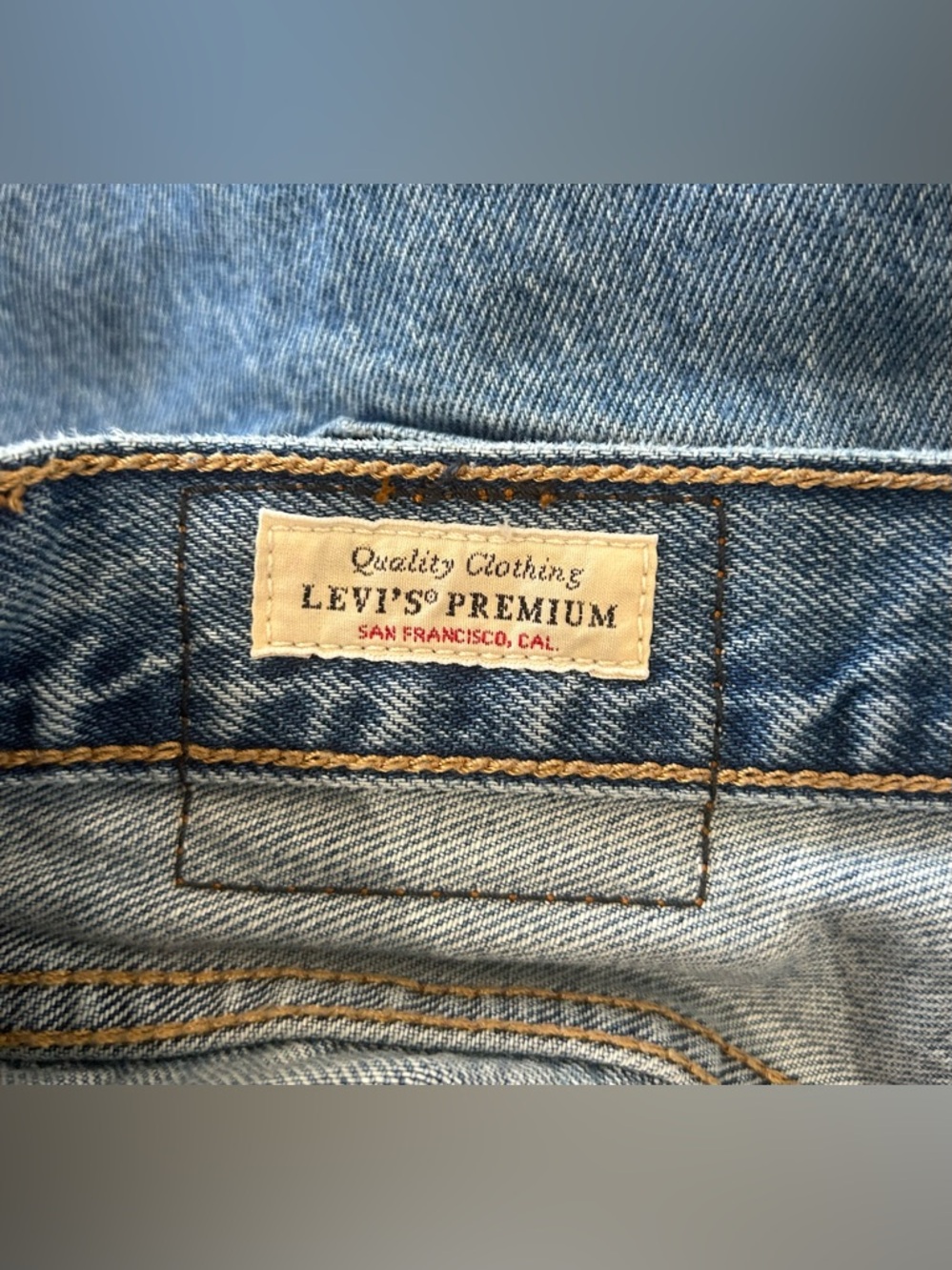 Levi’s 501 ‘90s Straight Leg Jeans Medium Wash W31 L27 Button Fly - Picture 7 of 11